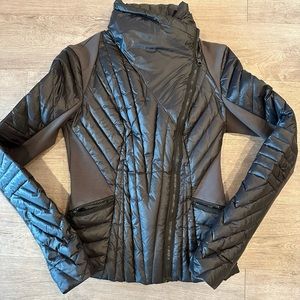BLANC NOIR Down Jacket